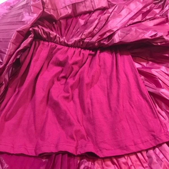 0229 NEW adidas Pleated Burgundy Midi Skirt - Picture 8 of 10